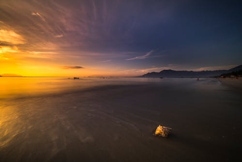 Landschapsfotografie Van Seashore Tijdens Golden Hour