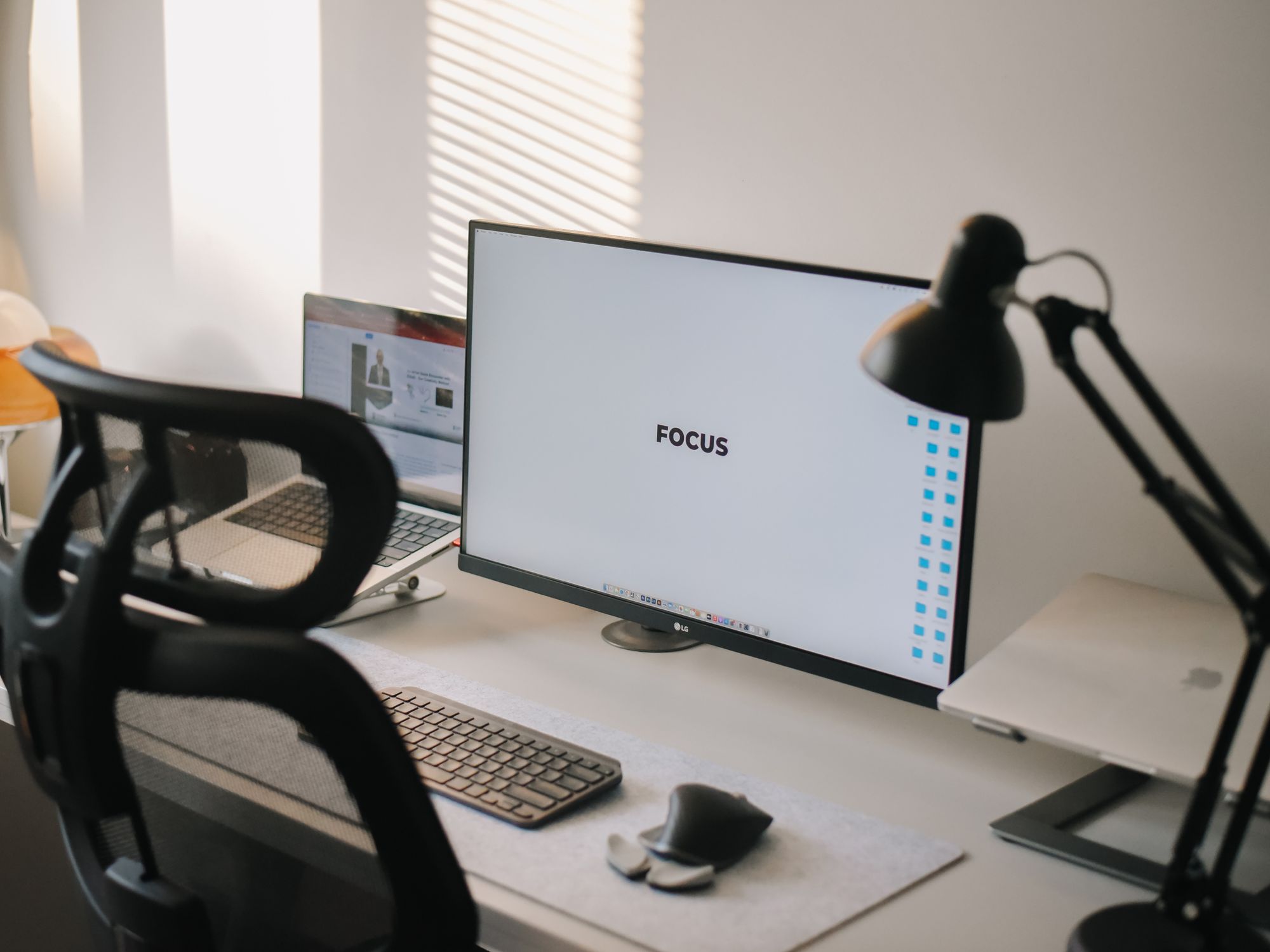 Office Removals in Goffs Oak, M25 Fringe — office relocation team moving desks and equipment