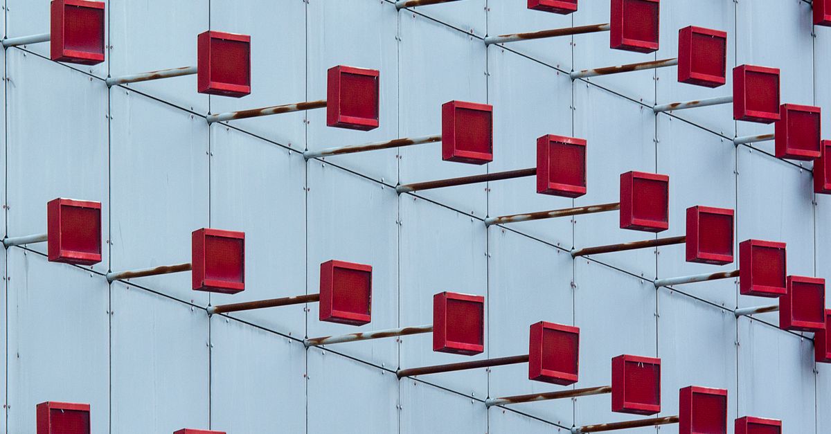 Architectural Patterns for Hardening WebAssembly-Based Edge Compute Pipelines Against Microarchitectural Side-Channel Attacks in Multi-Tenant Kubernetes Clusters