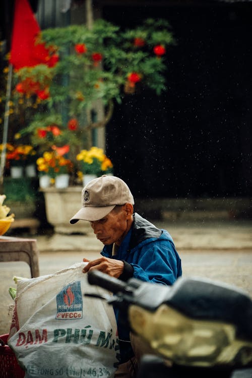 Imagine de stoc gratuită din capac, fotografiere verticală, geantă