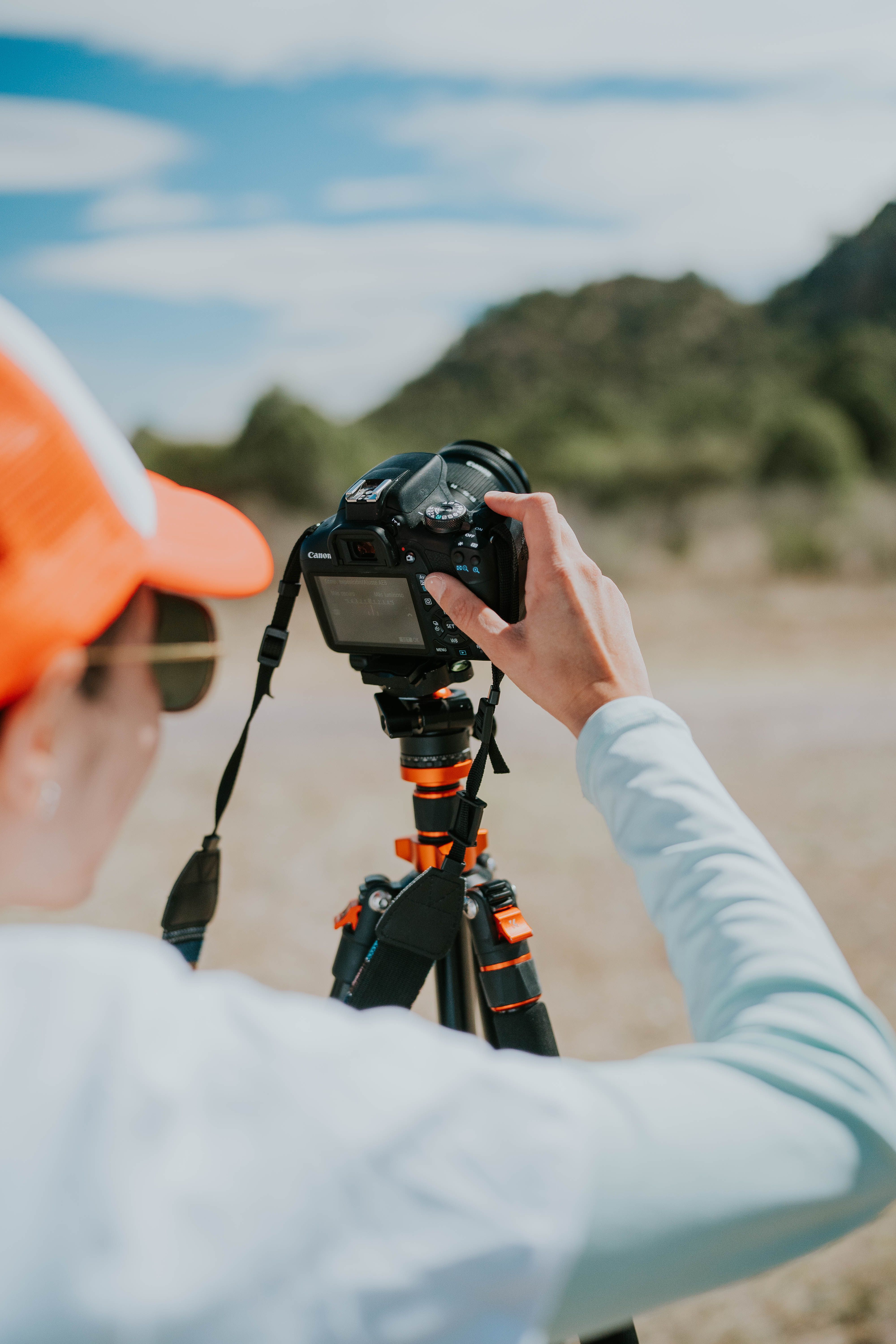 Summer Travel Photos Without Bulky Gear: Shoot Light, Move Fast — what helps most on heat, flights, and long walks?
