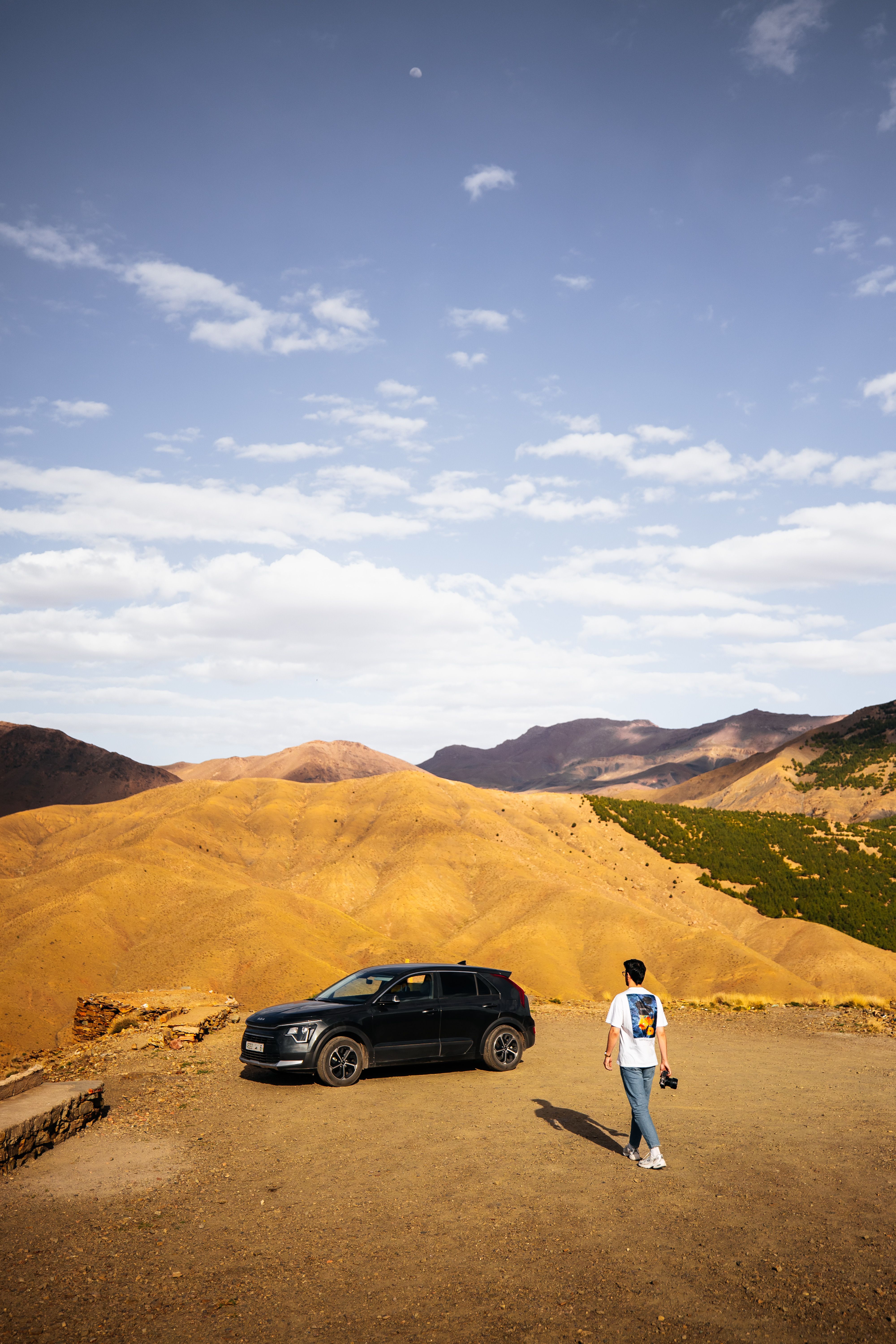 Black Car on a Desert · Free Stock Photo