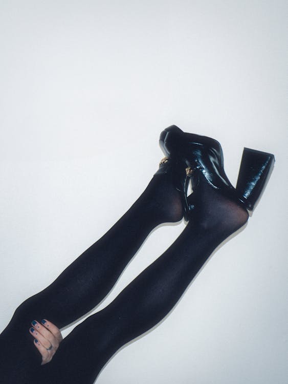 Darmowe zdjęcie z galerii z buty, ciało, czarny