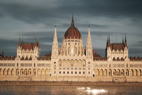 Gratis lagerfoto af Budapest, bygning, klassisk