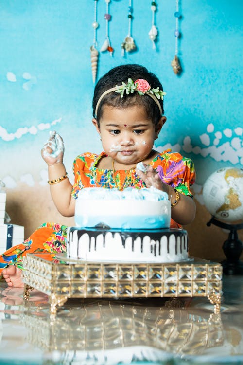 アジアの赤ちゃん, インドア, インドの赤ちゃんの無料の写真素材