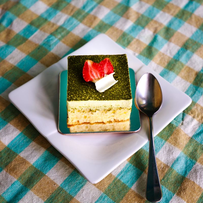 Thai Kaeng Khiao Matcha Green Cream Pastry