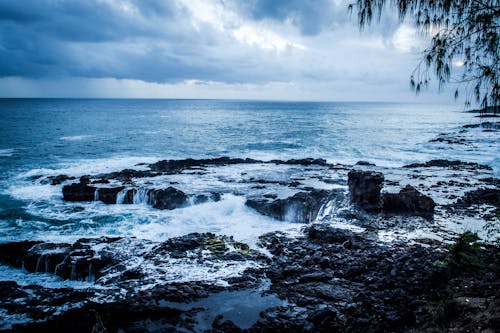 Free Sea Waves Crashing Rock Monoliths Stock Photo