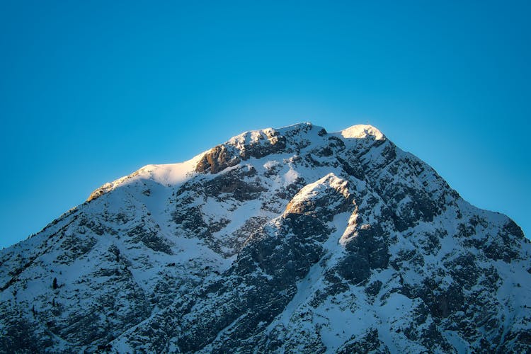 Peak In Snow