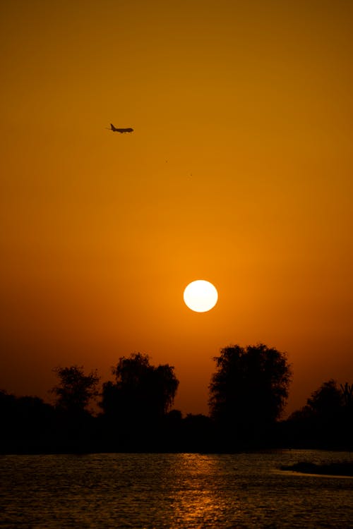 Plane Sunset Dubai Desert