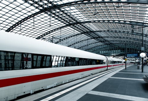 Foto d'estoc gratuïta de entrenar, estació, ferrocarril