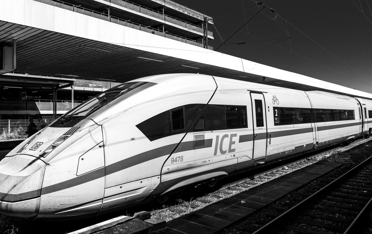 Train vs Plane on the Northeast Corridor: The Honest Math
