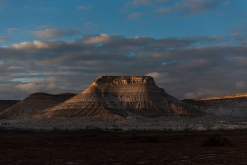 ウスチュルト高原, カザフスタン, 丘の無料の写真素材
