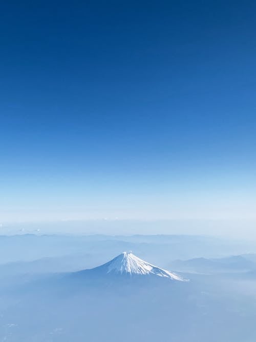 Free Fuji 24 Stock Photo