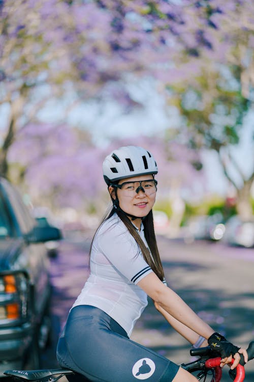 Fotos de stock gratuitas de arboles, bicicleta, calle