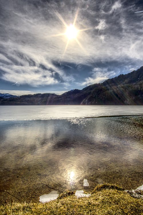 Gratis stockfoto met bank, bergen, bevroren