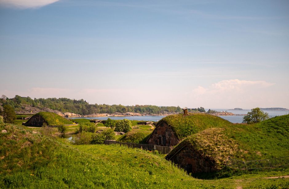 Suomenlinna erőd Helsinki: magyar utazók útikalauza – Suomenlinna fortress Helsinki aerial view summer