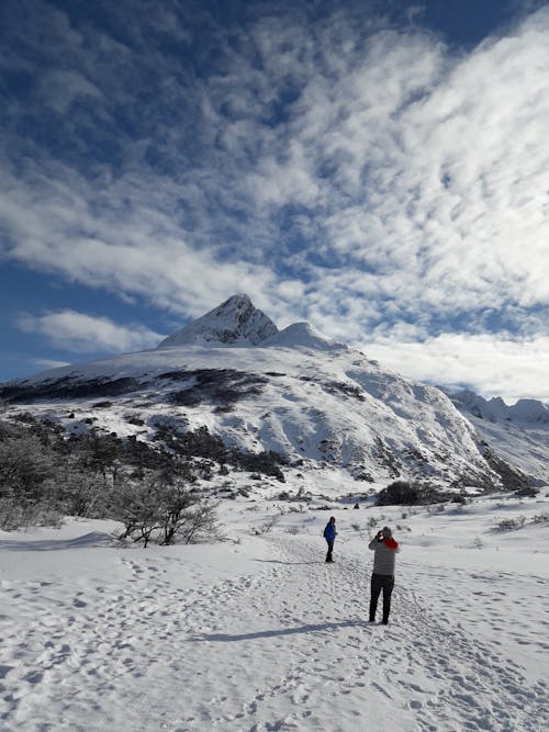 Gratis arkivbilde med eventyr, fjell, fjelltopp