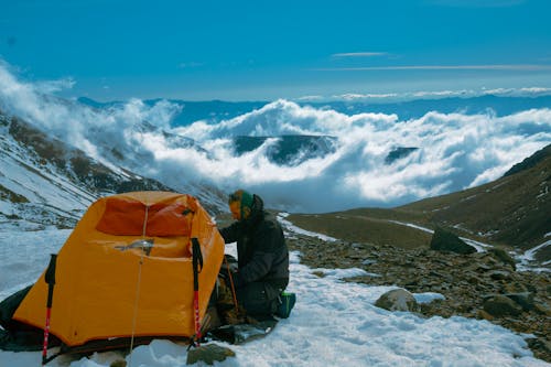 Foto profissional grátis de acampamento, alpinista, aventura