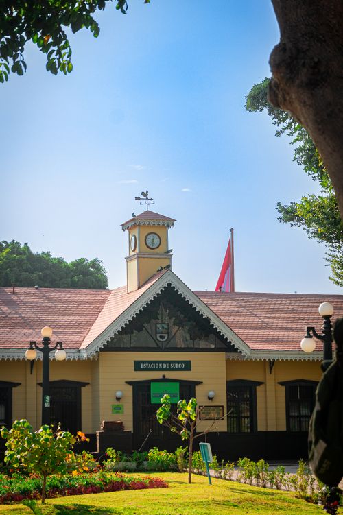 Free estación de tren antigua  Stock Photo