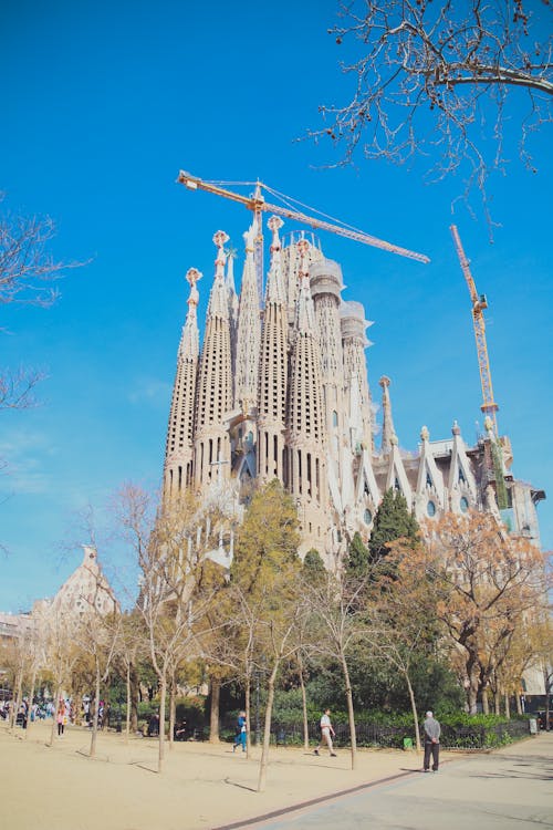 sagrada familia, 地標, 垂直拍攝 的 免費圖庫相片