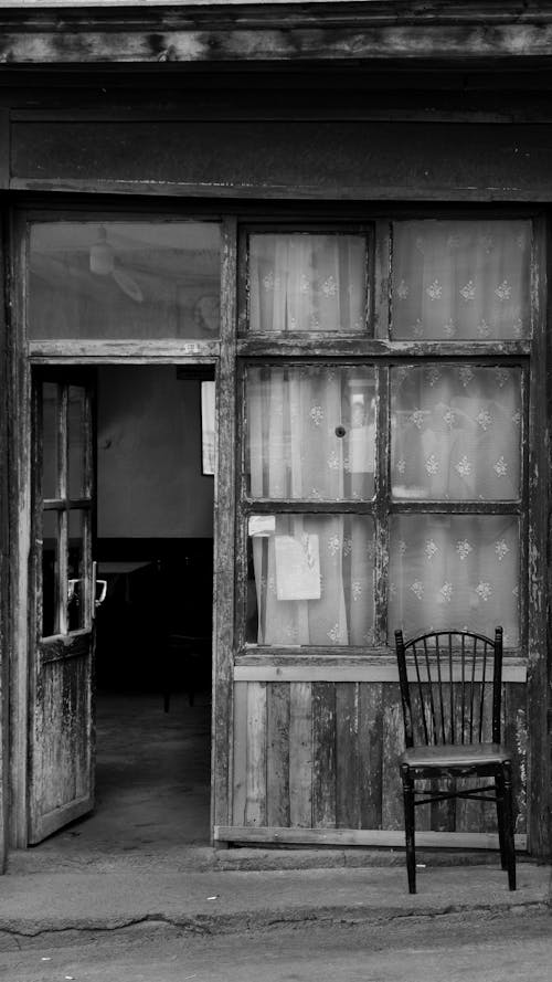 Kostenloses Stock Foto zu fenster, gebäude, haus