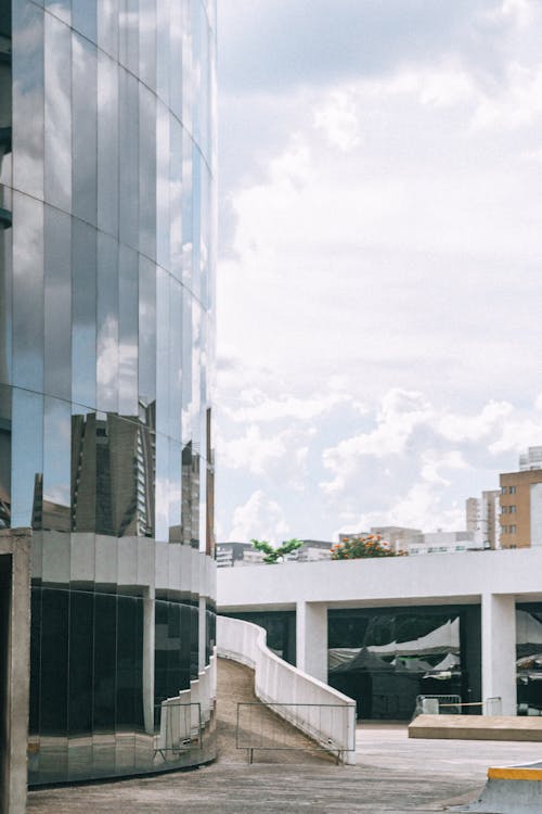 bezplatná Základová fotografie zdarma na téma architektonický návrh, architektura, budova Základová fotografie