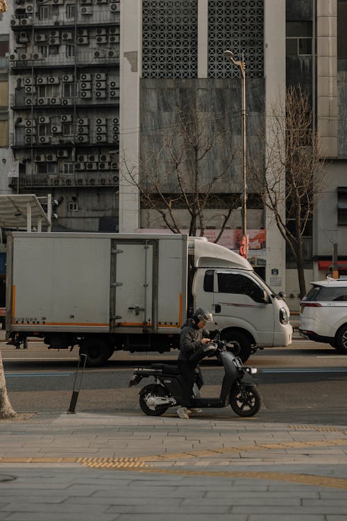卡車, 垂直拍攝, 城市 的 免費圖庫相片