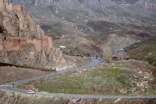 Explore the rugged beauty of Doğubayazıt Castle and surrounding landscape in Türkiye.