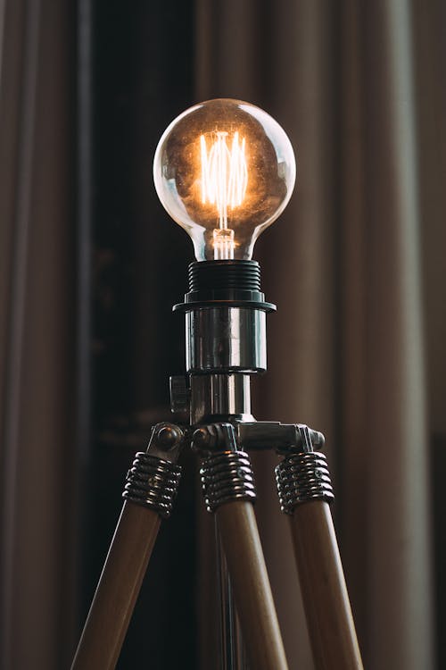 Безкоштовне стокове фото на тему «електрика, енергія, лампочка»