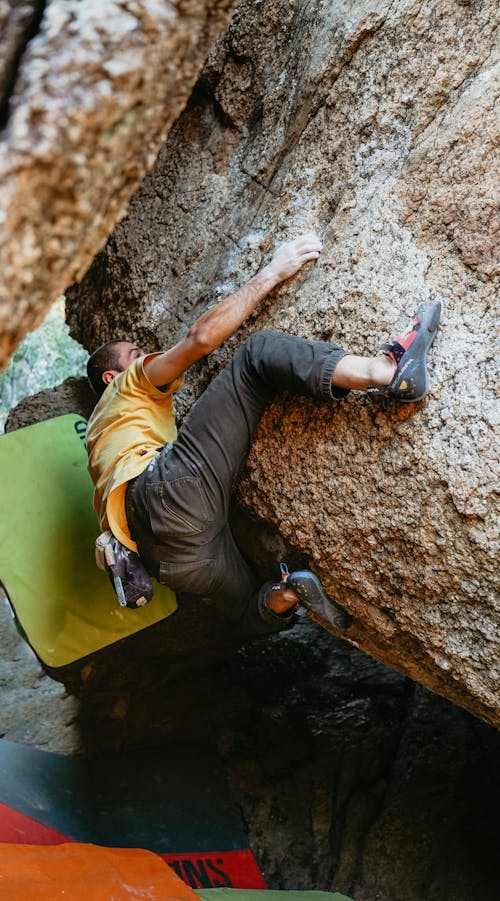 Free stock photo of bouldering, cliff rock, climbing gear