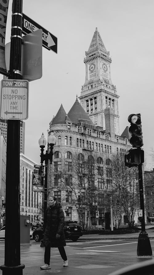A black and white photo of a clock tower