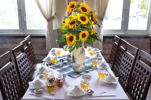 Imagine de stoc gratuită din aranjarea mesei, față de masă, floarea-soarelui