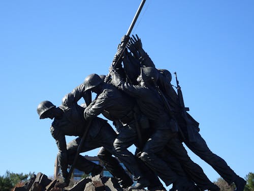 Photos gratuites de bronze, soldats, statues