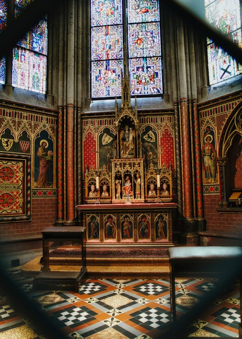 Inside the Kölner Dom (Cologne's Cathedral) 2