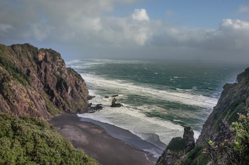 Kostenloses Stock Foto zu bewegung, felsen, felsig