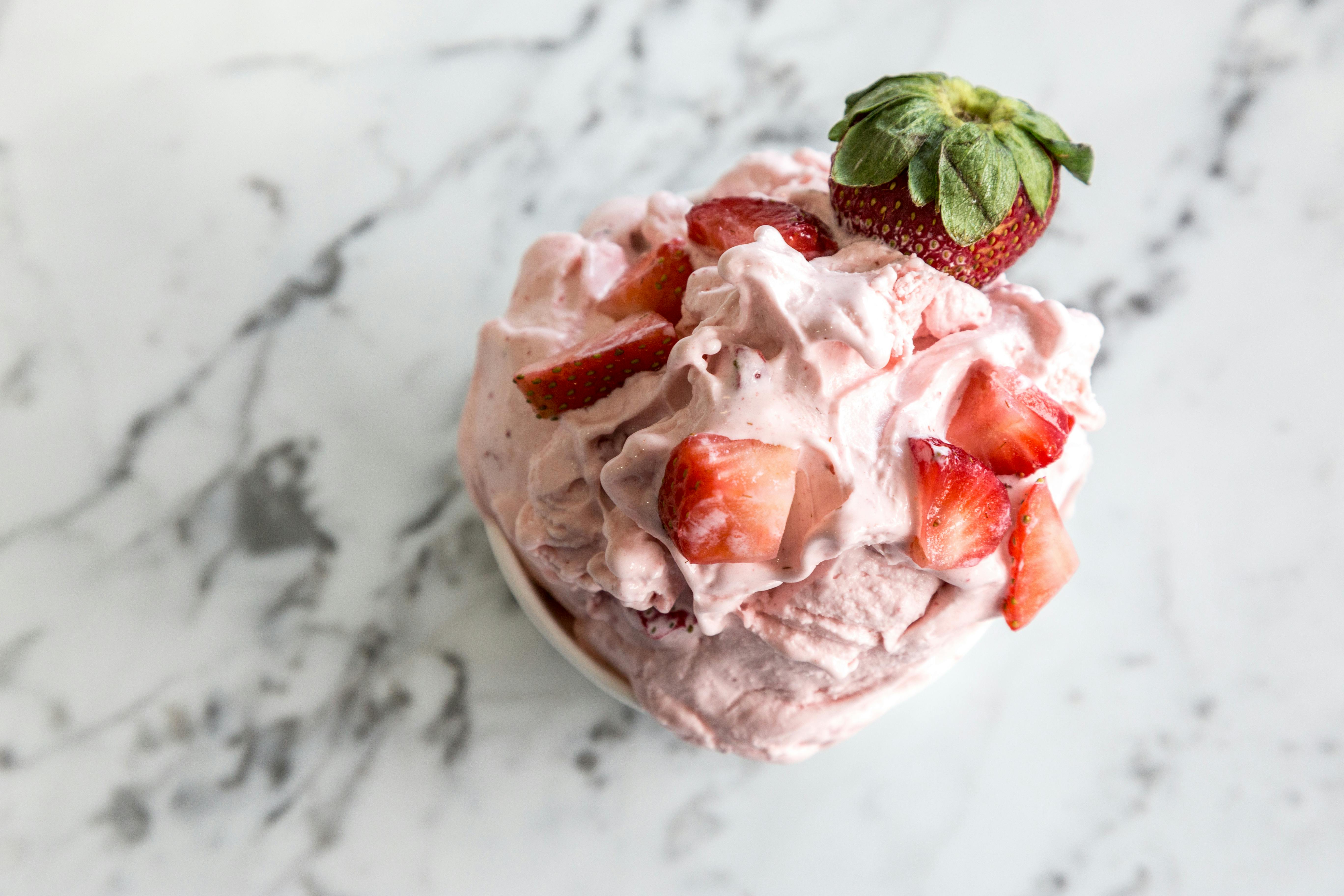 Strawberry Ice Cream · Free Stock Photo