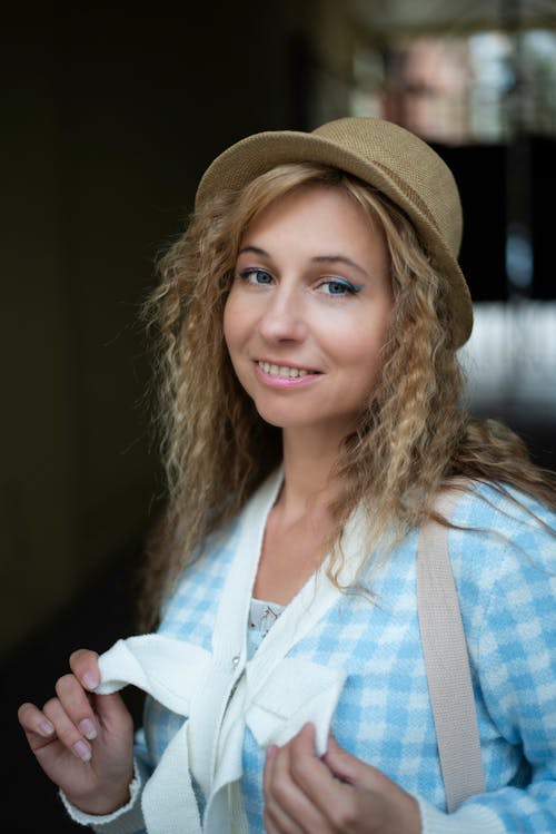 Základová fotografie zdarma na téma blond, detail, dlouhé vlasy