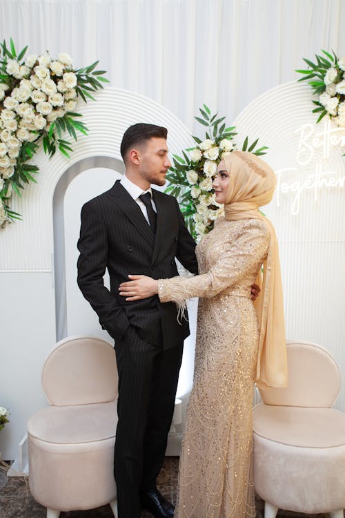 결혼 사진, 껴안는, 무슬림의 무료 스톡 사진