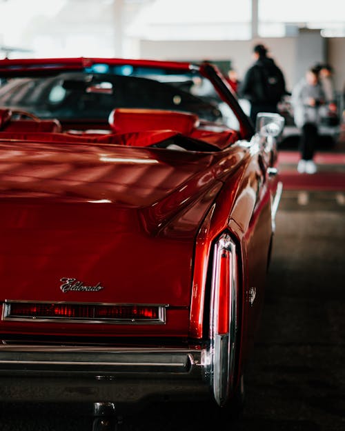 Základová fotografie zdarma na téma automobilový, cadillac eldorado, červené auto