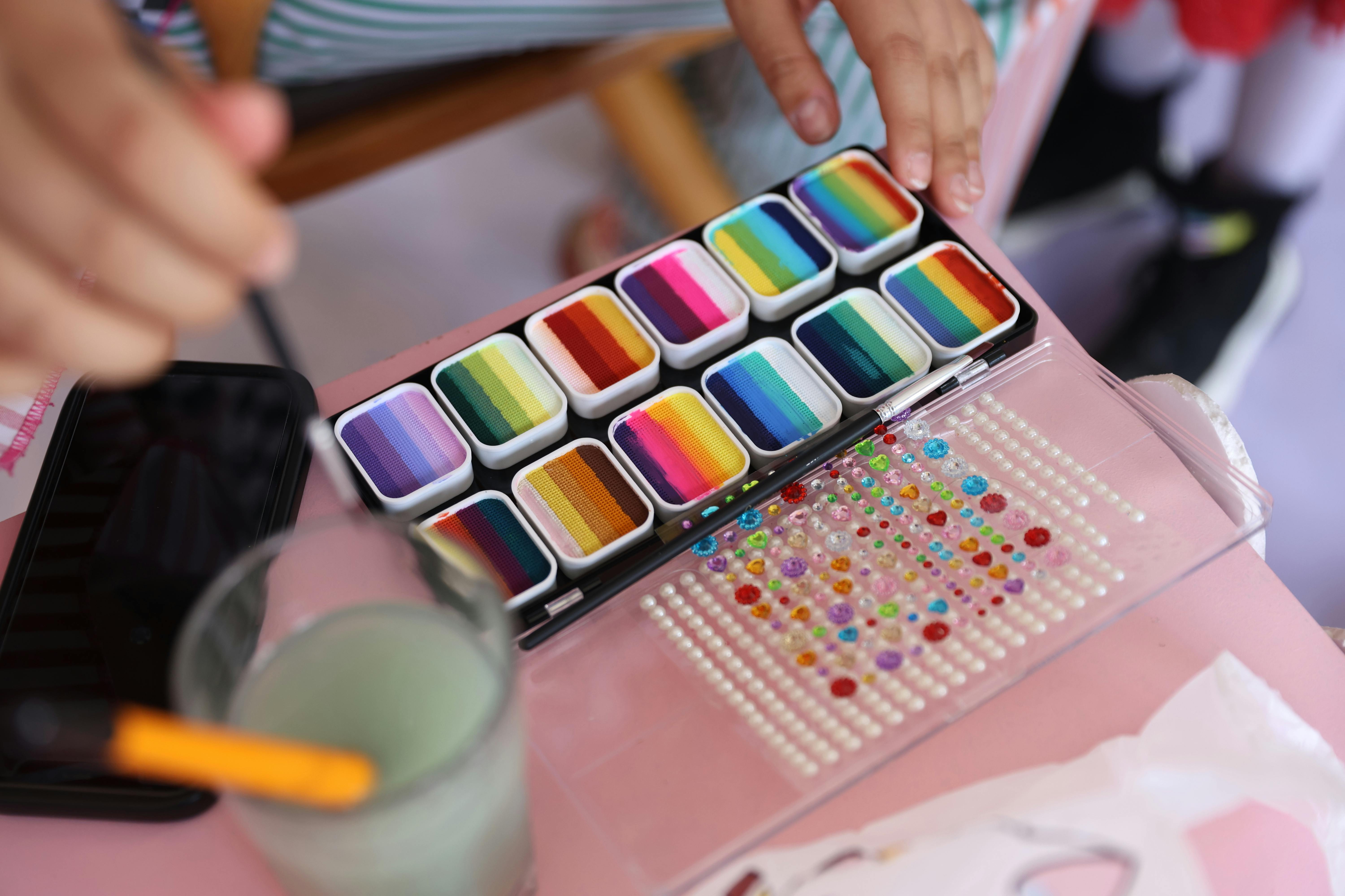 Unlocking the Scent-Sational Connection Between Aromas and Creativity