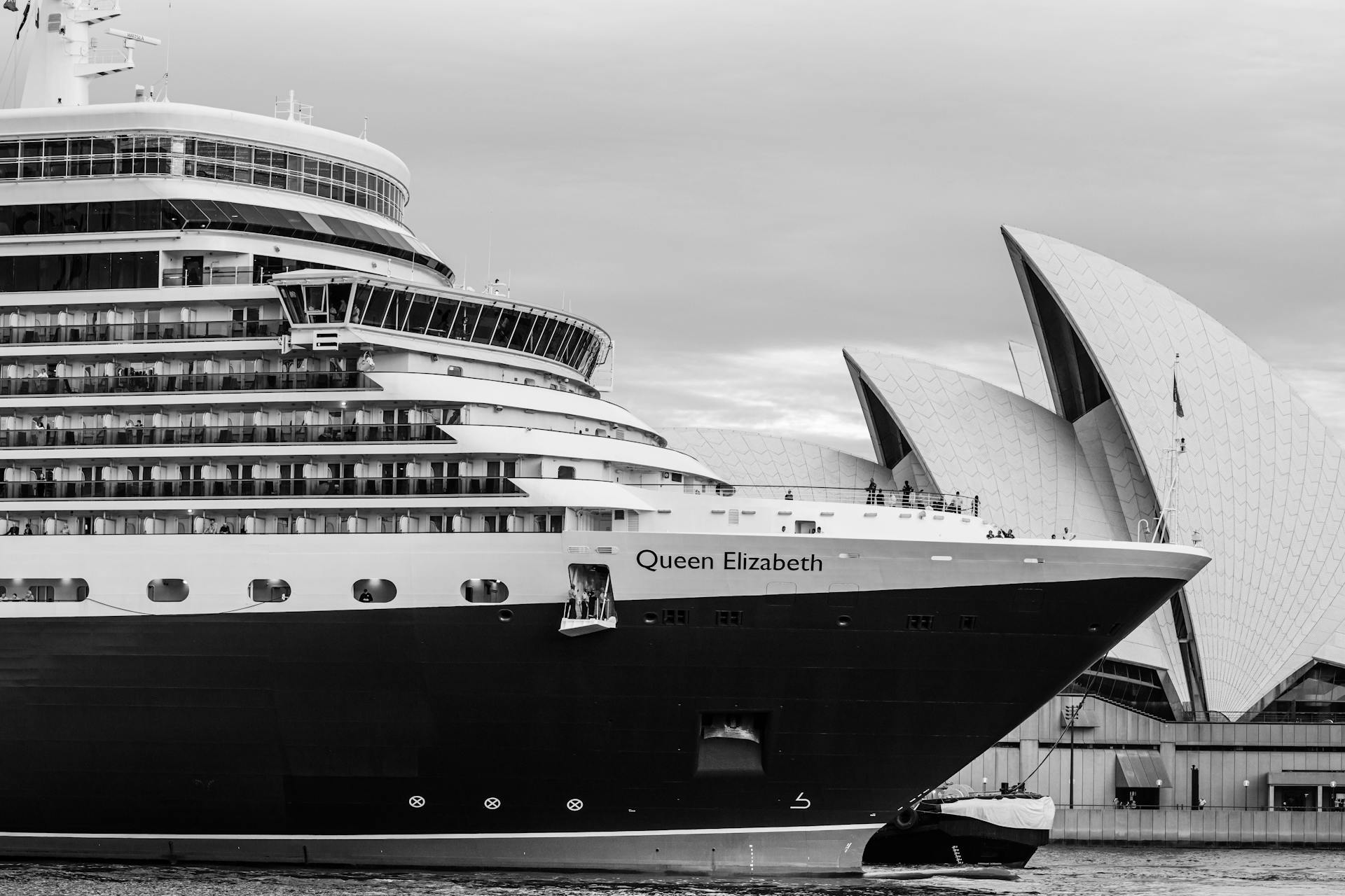 Cruise Ship MS Queen Elizabeth Passing by Sydney Opera House