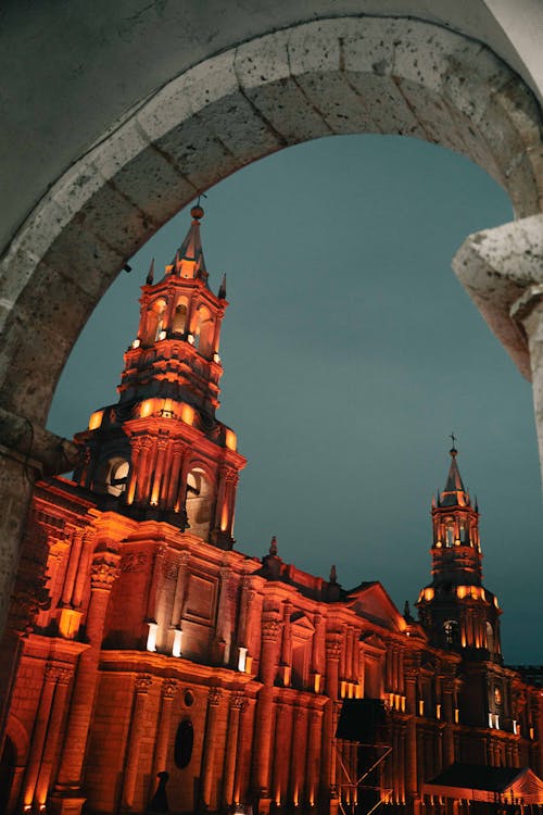 Foto profissional grátis de arequipa, basílica catedral, católico