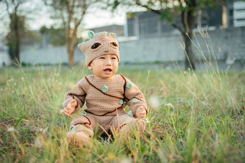 Gratis stockfoto met baby, bloemen, bomen