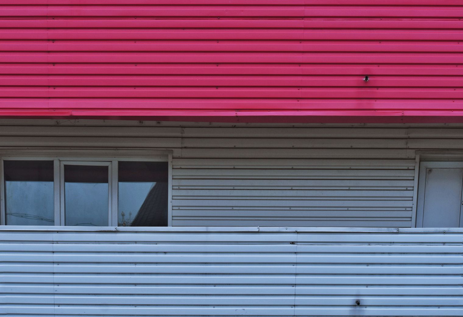 Exterior Painting in Kew — dust sheets down and the room fully protected