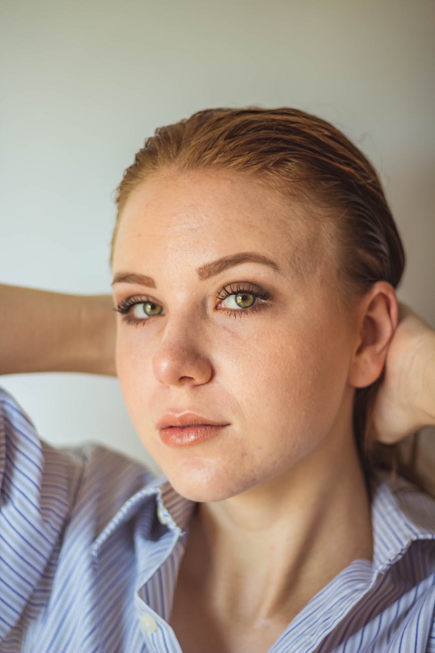 Kostenloses Foto zum Thema dame, ernst, frau