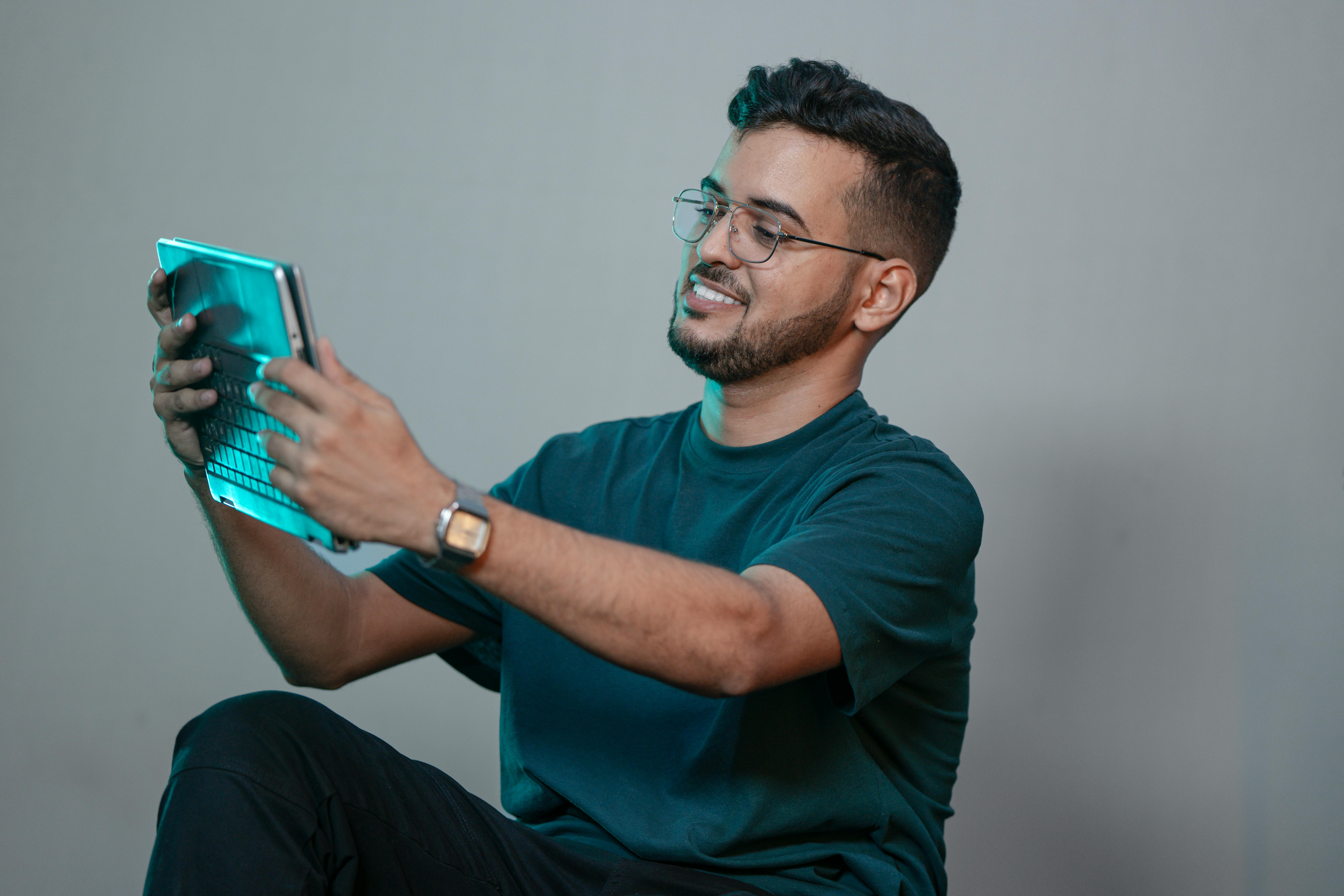 Indian EdTech company Beep raises 850K USD to scale AI career platform for Tier 2 and Tier 3 students — Photo by Ben Khatry o