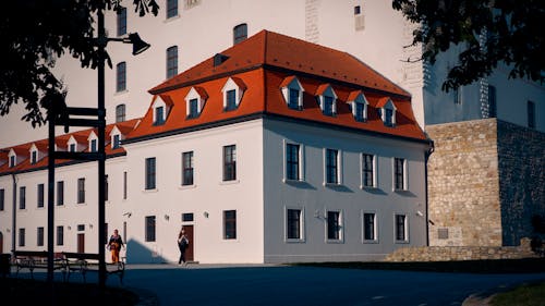 Immagine gratuita di alberi, bratislava, castello di bratislava