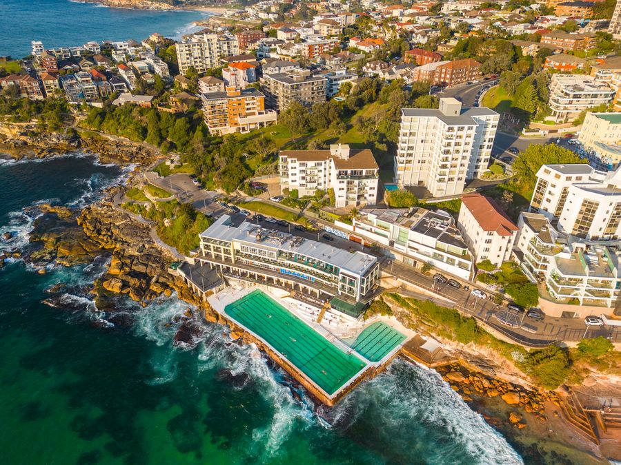 От Icebergs до бассейна Bronte