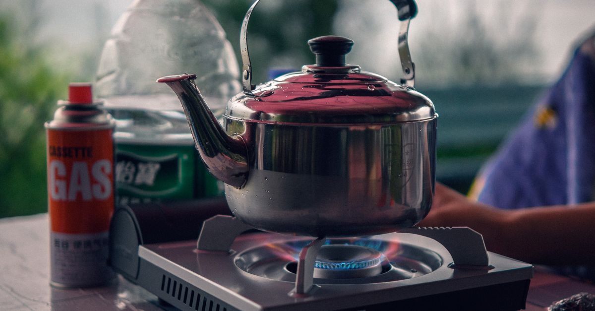 The Hidden Cost of 'New' Cookware That Nobody Talks About (And Why Off-Gassing Is Ruining Your Kitchen Air)