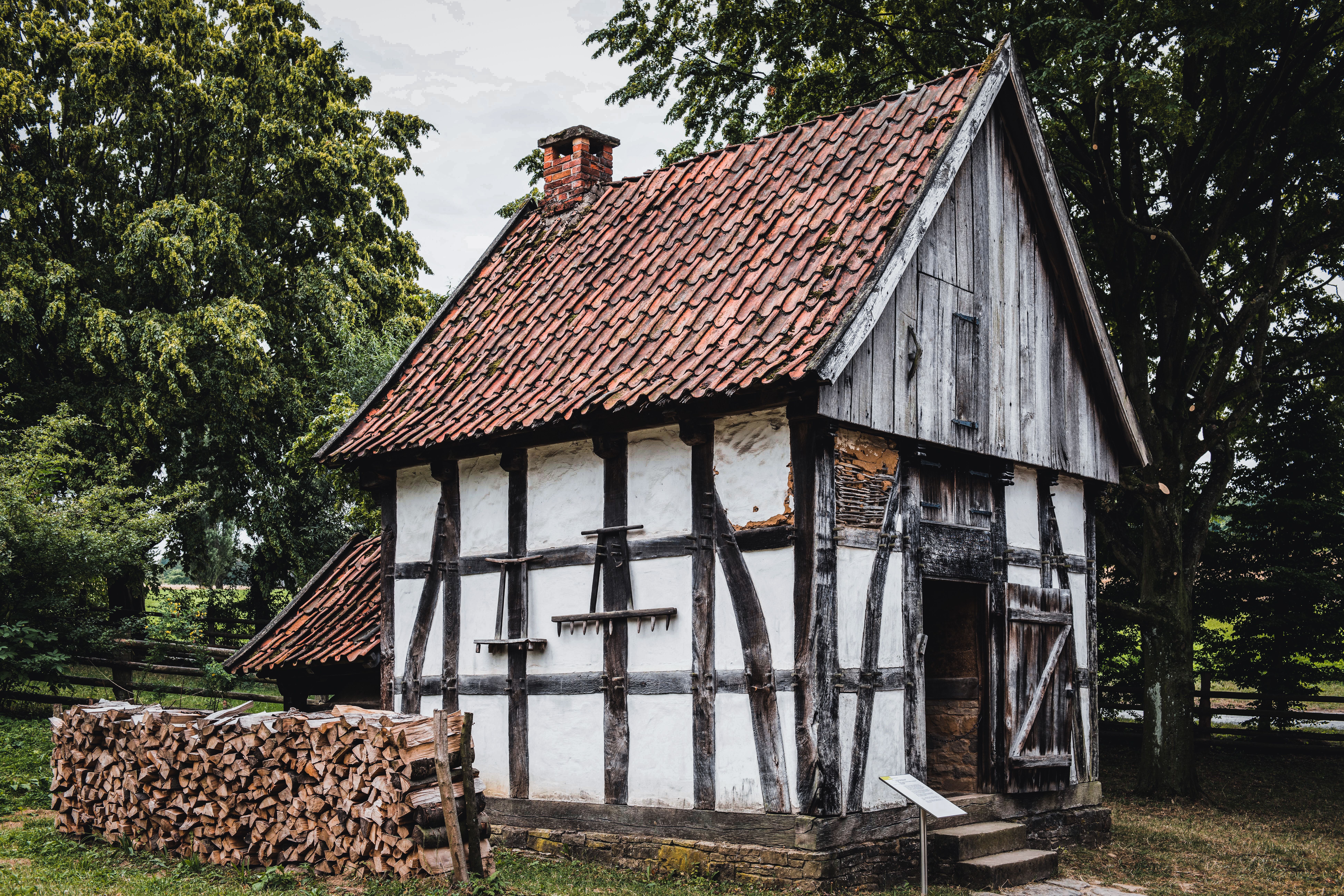 Historisches Gebäude mit Fachwerk